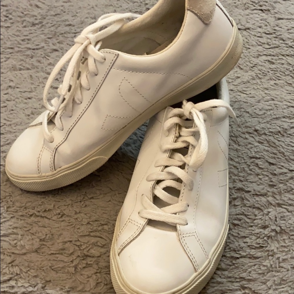 Veja sneakers